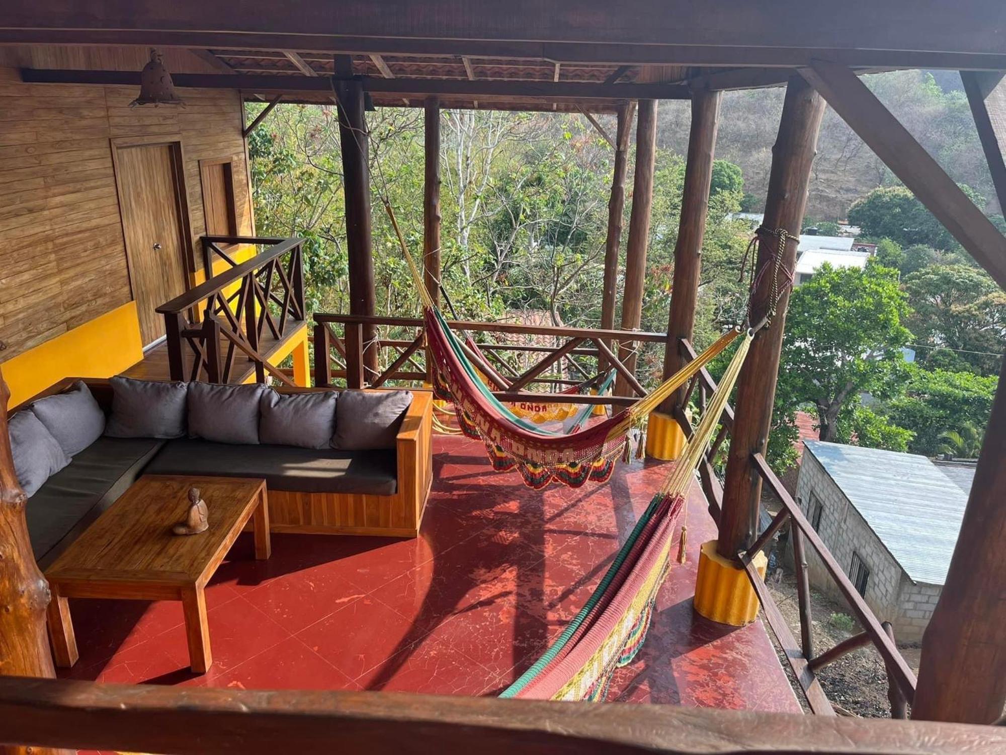 Hotel Buena Onda Backpackers à San Juan del Sur Extérieur photo