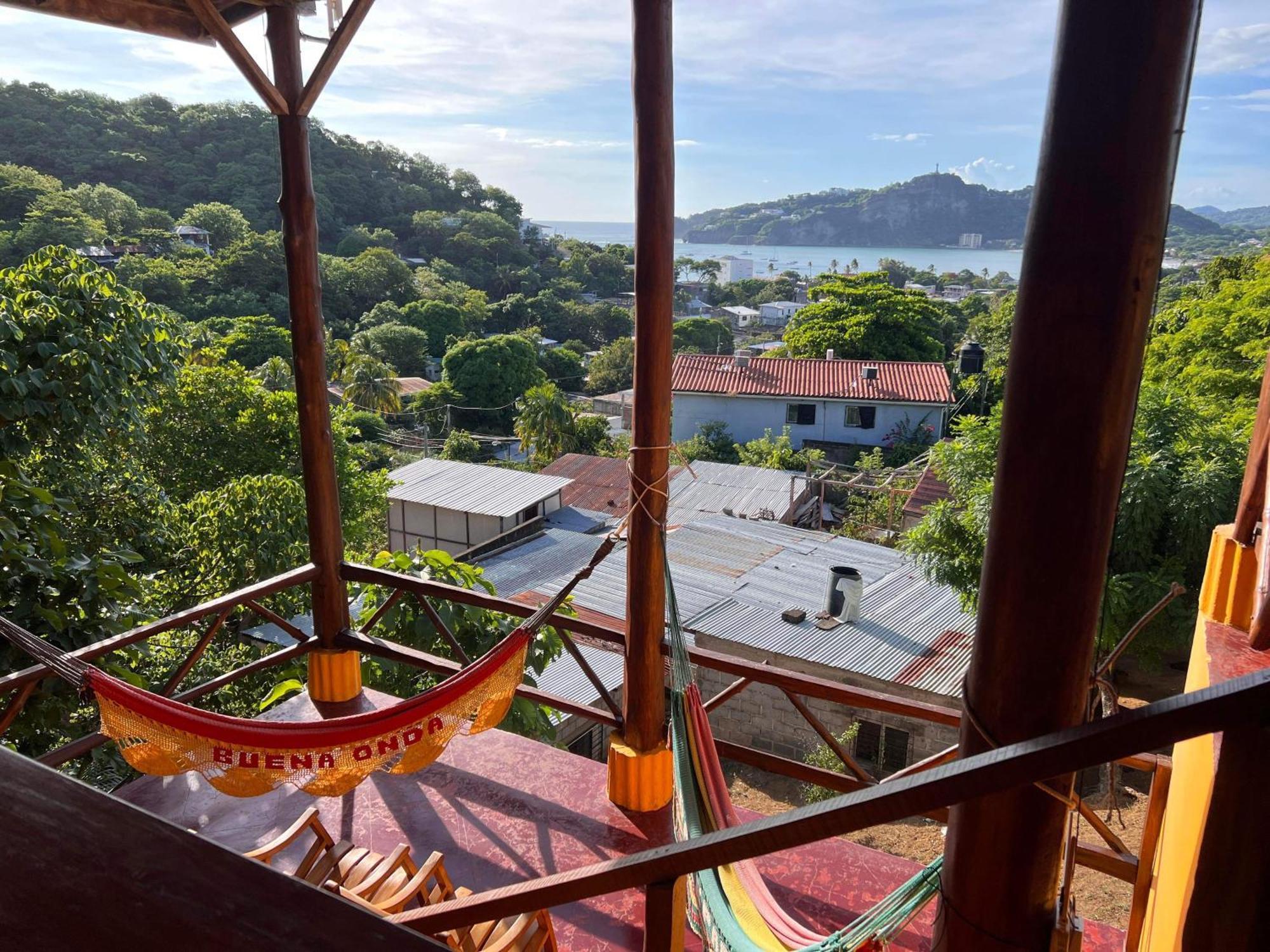 Hotel Buena Onda Backpackers à San Juan del Sur Extérieur photo